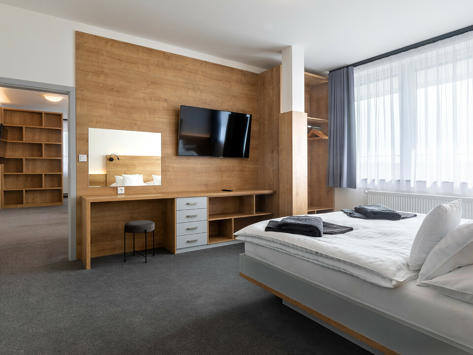 Kliknutím zvětšíte 878a1073