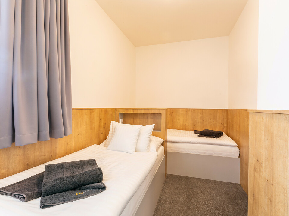 Kliknutím zvětšíte 878a1083