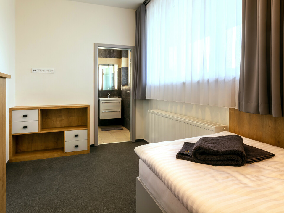 Kliknutím zvětšíte 878a1097