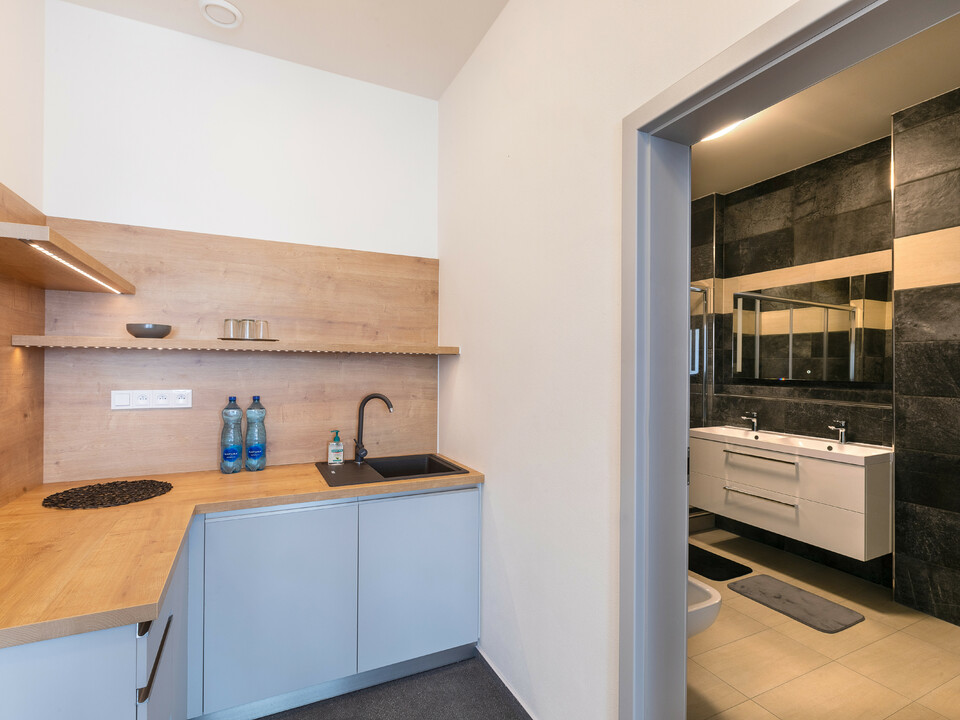 Kliknutím zvětšíte 878a1129