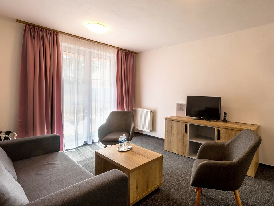 Kliknutím zvětšíte 878a1154