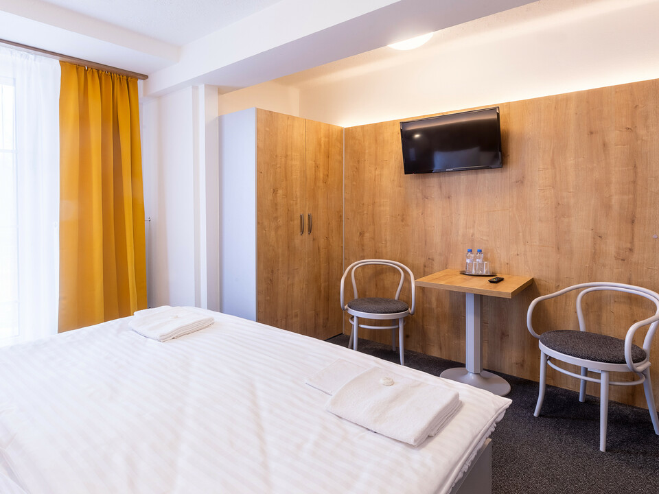 Kliknutím zvětšíte 878a1213