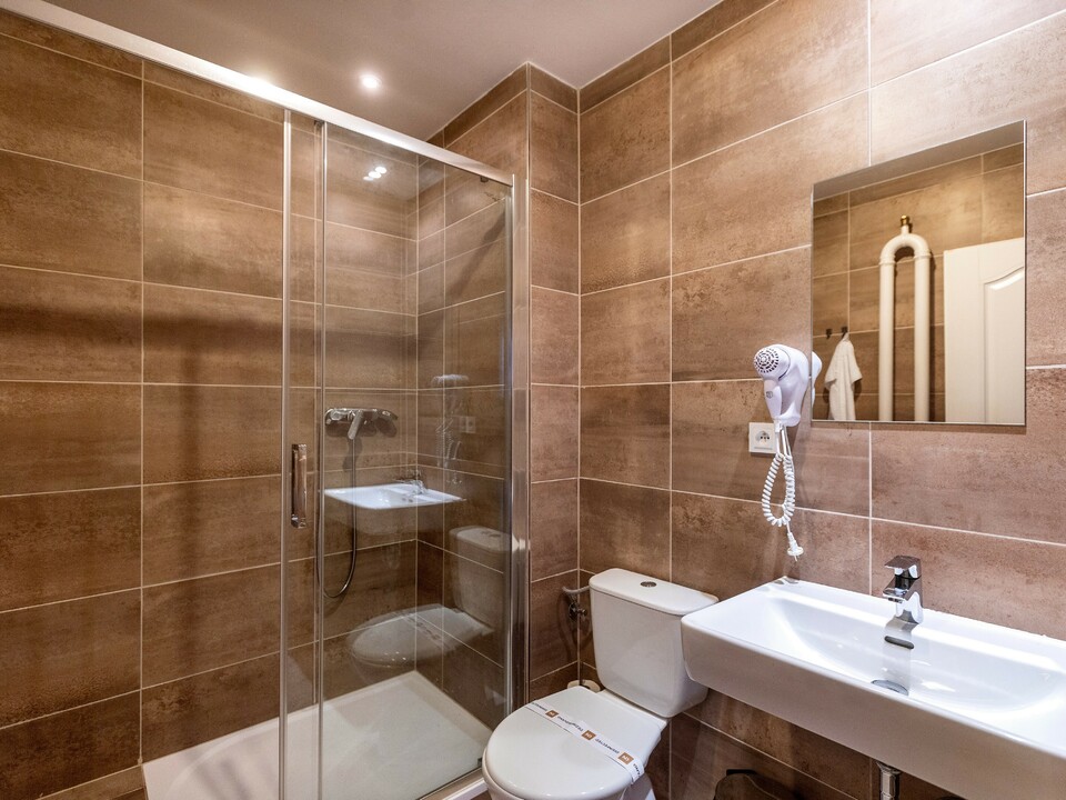 Kliknutím zvětšíte 878a1229