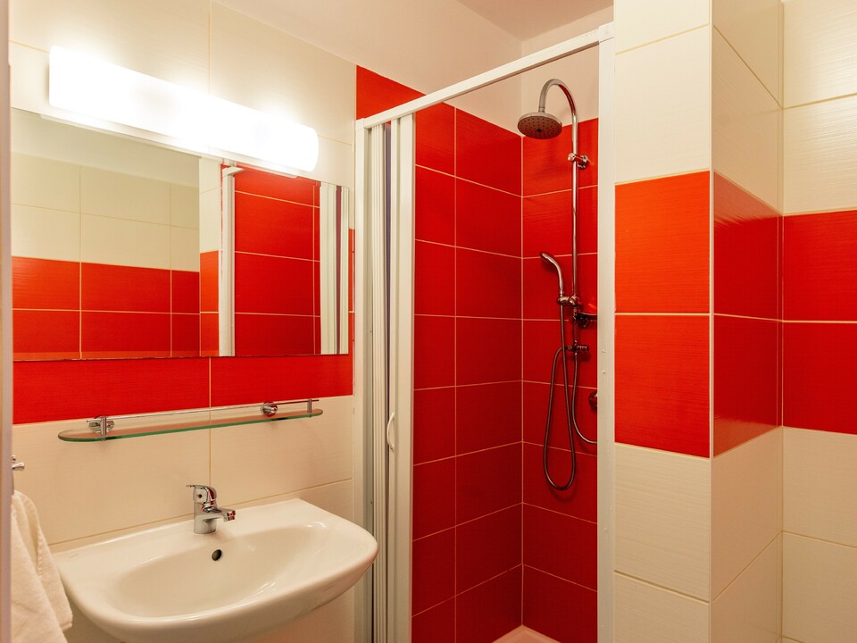 Kliknutím zvětšíte 878a2619