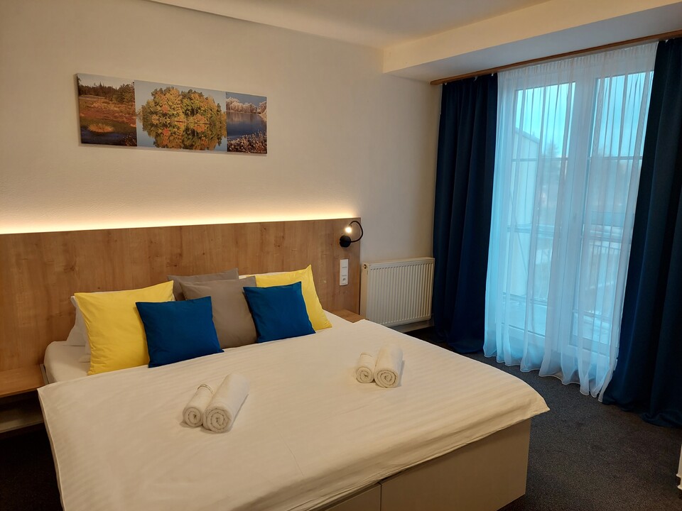 Kliknutím zvětšíte dbl-s-balkonem