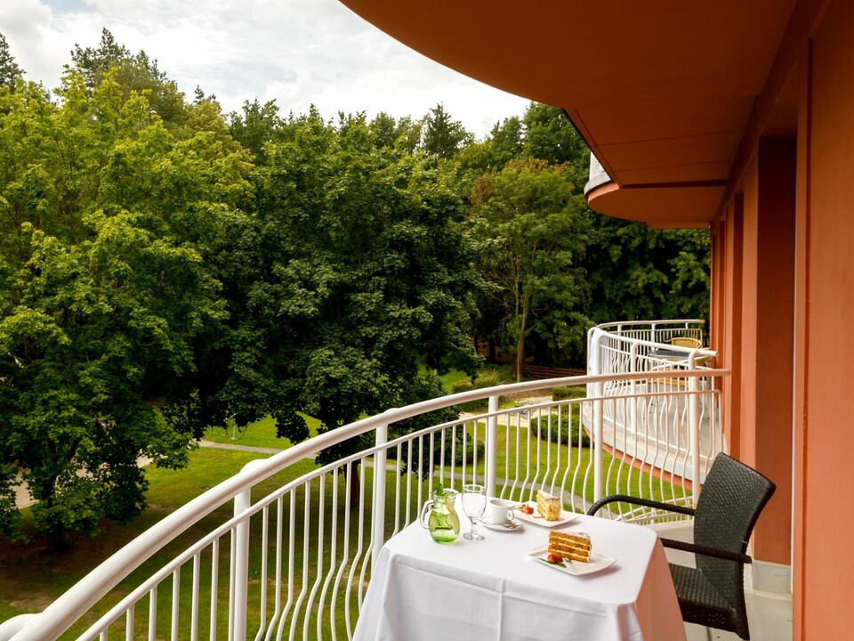 Kliknutím zvětšíte okoli